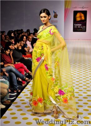 Niki Mahajan Wedding Lehnga and Sarees weddingplz