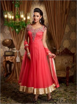 Utkrisht Vatika Fashions Pvt. Ltd. Wedding Lehnga and Sarees weddingplz