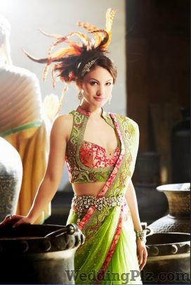 Shakuntlam Xclusif Wedding Lehnga and Sarees weddingplz