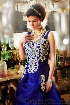 Shakuntlam Xclusif Wedding Lehnga and Sarees weddingplz