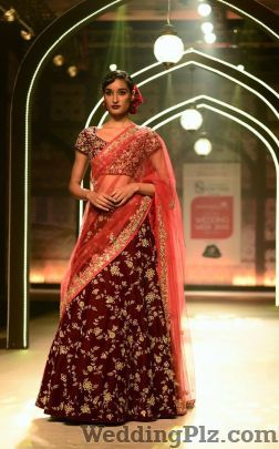 Vikram Phadnis Wedding Lehnga and Sarees weddingplz