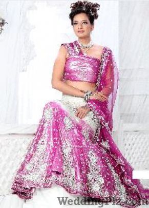 Meera Fashion Wedding Lehnga and Sarees weddingplz