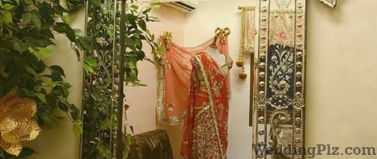 Bhairavi Jaikishan Design Studio Wedding Lehnga and Sarees weddingplz