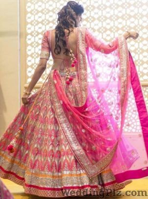 Sapnas Design Studio Wedding Lehnga and Sarees weddingplz