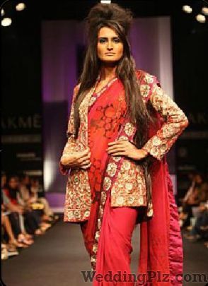 Krishna Mehta Wedding Lehnga and Sarees weddingplz