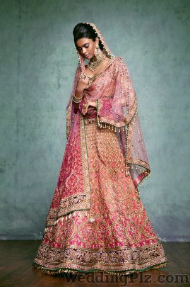Tarun Tahiliani Wedding Lehnga and Sarees weddingplz