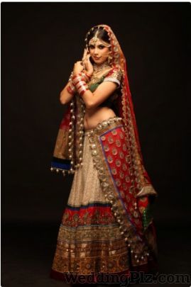 Jesal Vora Wedding Lehnga and Sarees weddingplz