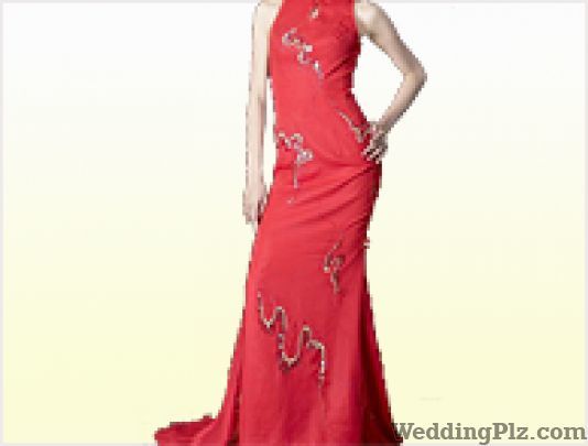 Ghar Shagna Da Wedding Lehnga and Sarees weddingplz