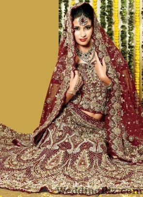 Ghan Shyam Fashioners Wedding Lehnga and Sarees weddingplz