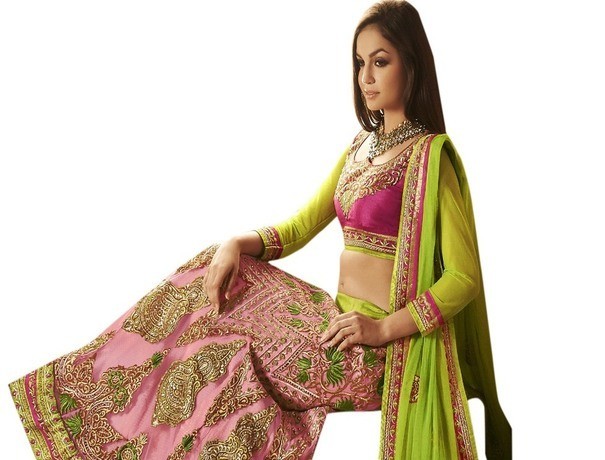 Pindi Fashion Mall Pvt Ltd Wedding Lehnga and Sarees weddingplz