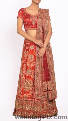 Ritu Kumar Wedding Lehnga and Sarees weddingplz