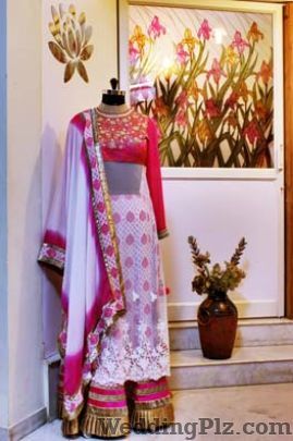 Petalz Boutique Wedding Lehnga and Sarees weddingplz