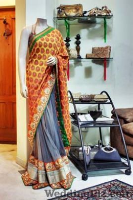 Petalz Boutique Wedding Lehnga and Sarees weddingplz