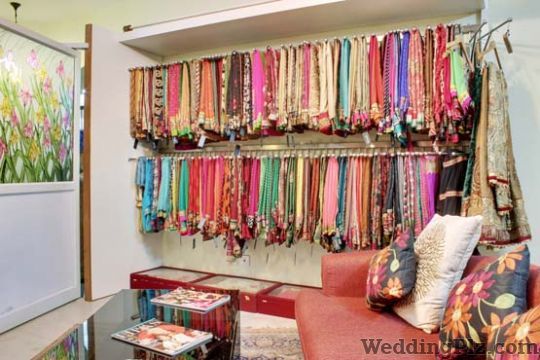 Petalz Boutique Wedding Lehnga and Sarees weddingplz