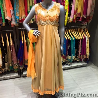 Shasha Wedding Lehnga and Sarees weddingplz