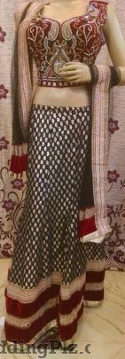 Royal Wears Wedding Lehnga and Sarees weddingplz