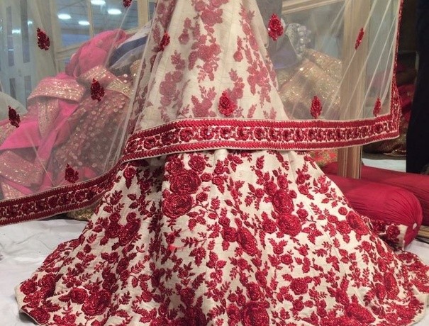 Anarkali Wedding Lehnga and Sarees weddingplz
