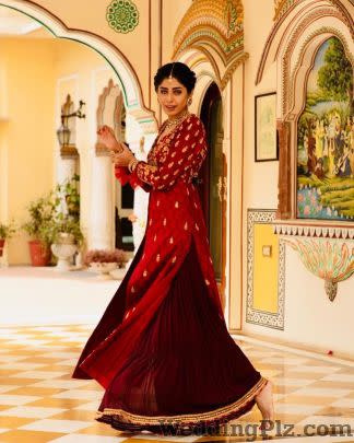 Swati Ubroi Wedding Lehnga and Sarees weddingplz
