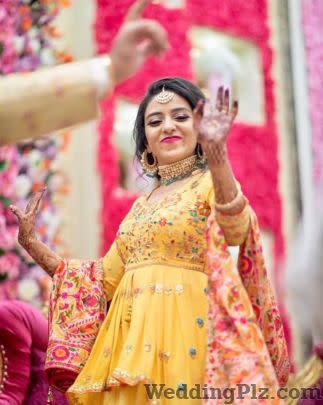 Swati Ubroi Wedding Lehnga and Sarees weddingplz
