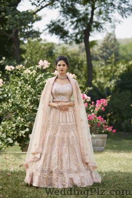 Queens By Aakarshan Wedding Lehnga and Sarees weddingplz