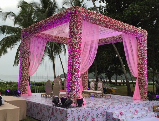 Var Vadhu Wedding Planners weddingplz