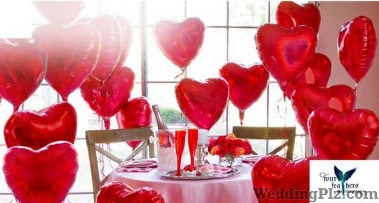 Four Feathers Entertainment Wedding Planners weddingplz
