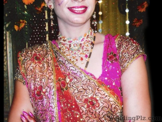 Angel Deluxe Menz Salon Beauty Parlours weddingplz