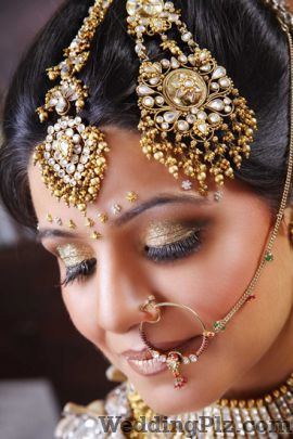 Krushhh By Konica Beauty Parlours weddingplz