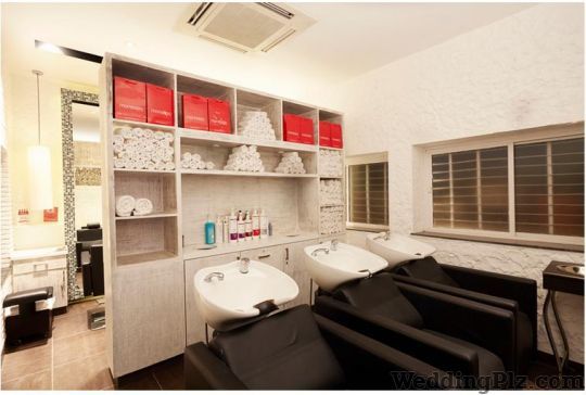 Monsoon Salon and Spa Beauty Parlours weddingplz