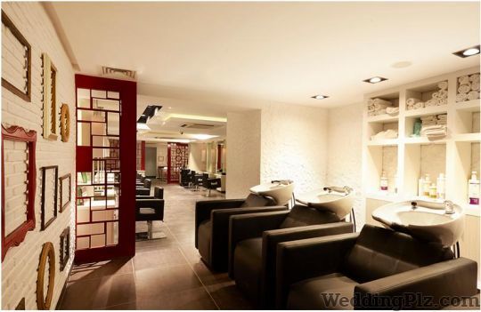 Monsoon Salon and Spa Beauty Parlours weddingplz