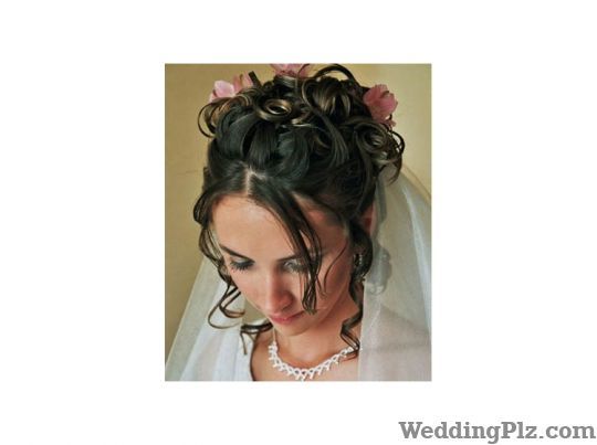 Sanya Makeup Studio Beauty Parlours weddingplz