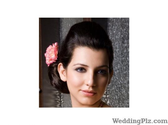 Sanya Makeup Studio Beauty Parlours weddingplz