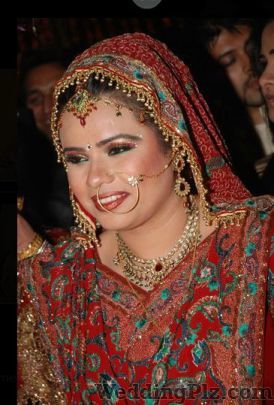 Bhawna Dudeja Beauty Parlours weddingplz