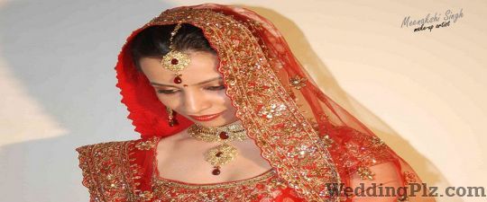 Meenakshis Mirror Unisex Salon Beauty Parlours weddingplz