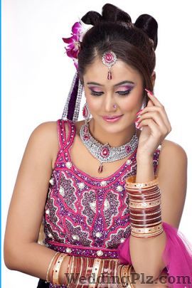 Alps Cosmetic Clinic And Beauty Academies Beauty Parlours weddingplz