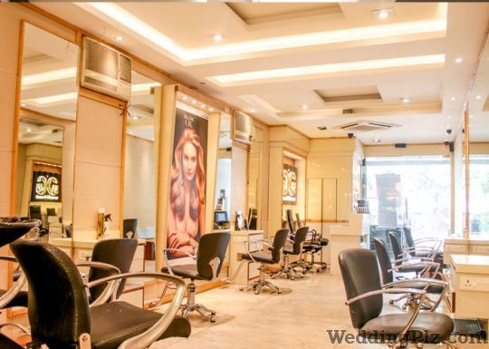 Grace N Glamour Beauty Parlours weddingplz