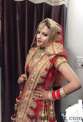 Makeover By Shweta Kapoor Bhola Beauty Parlours weddingplz