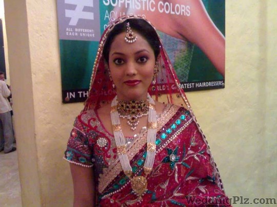 Hair N Shanti Unisex Salon Beauty Parlours weddingplz