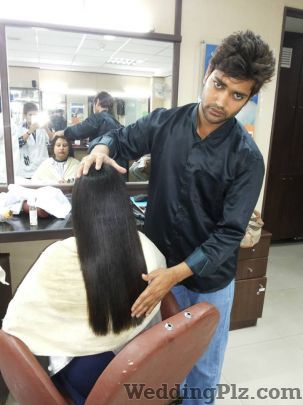Handsome Unisex Salon Beauty Parlours weddingplz