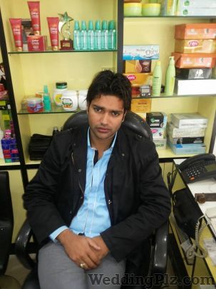 Handsome Unisex Salon Beauty Parlours weddingplz