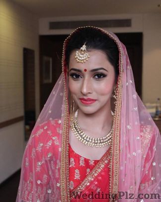 Makeup and Hair By Sakshi Sagar Beauty Parlours weddingplz