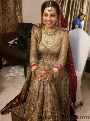Alpa Khimani Make up and Hairstyling Experts Beauty Parlours weddingplz