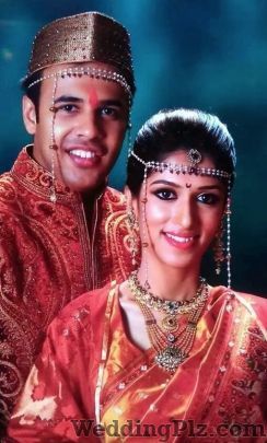 Alpa Khimani Make up and Hairstyling Experts Beauty Parlours weddingplz