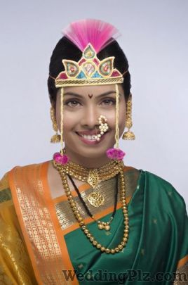 Alpa Khimani Make up and Hairstyling Experts Beauty Parlours weddingplz