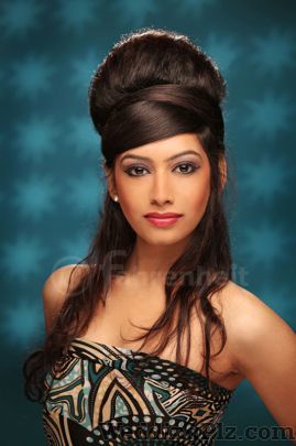 Fahrenheit Saloon Beauty Parlours weddingplz