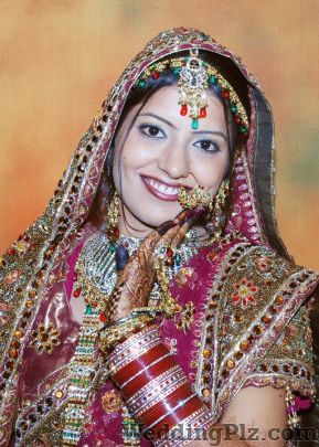 Just Me Family Salon Beauty Parlours weddingplz