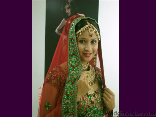 Naina Arora Studio Beauty Parlours weddingplz
