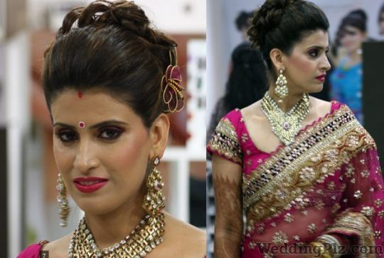 Naina Arora Studio Beauty Parlours weddingplz