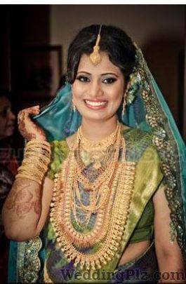 Kalpesh Joshi Beauty Parlours weddingplz