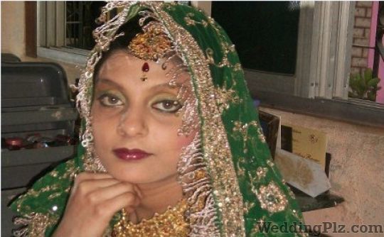 Afreena Mehendi Artist Beauty Parlours weddingplz
